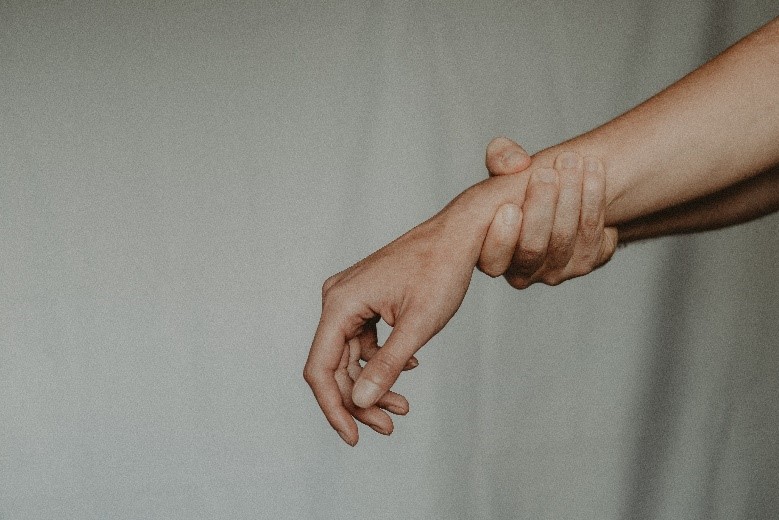 To operate or not to operate: reduced distal radius fractures To operate or not to operate: reduced distal radius fractures